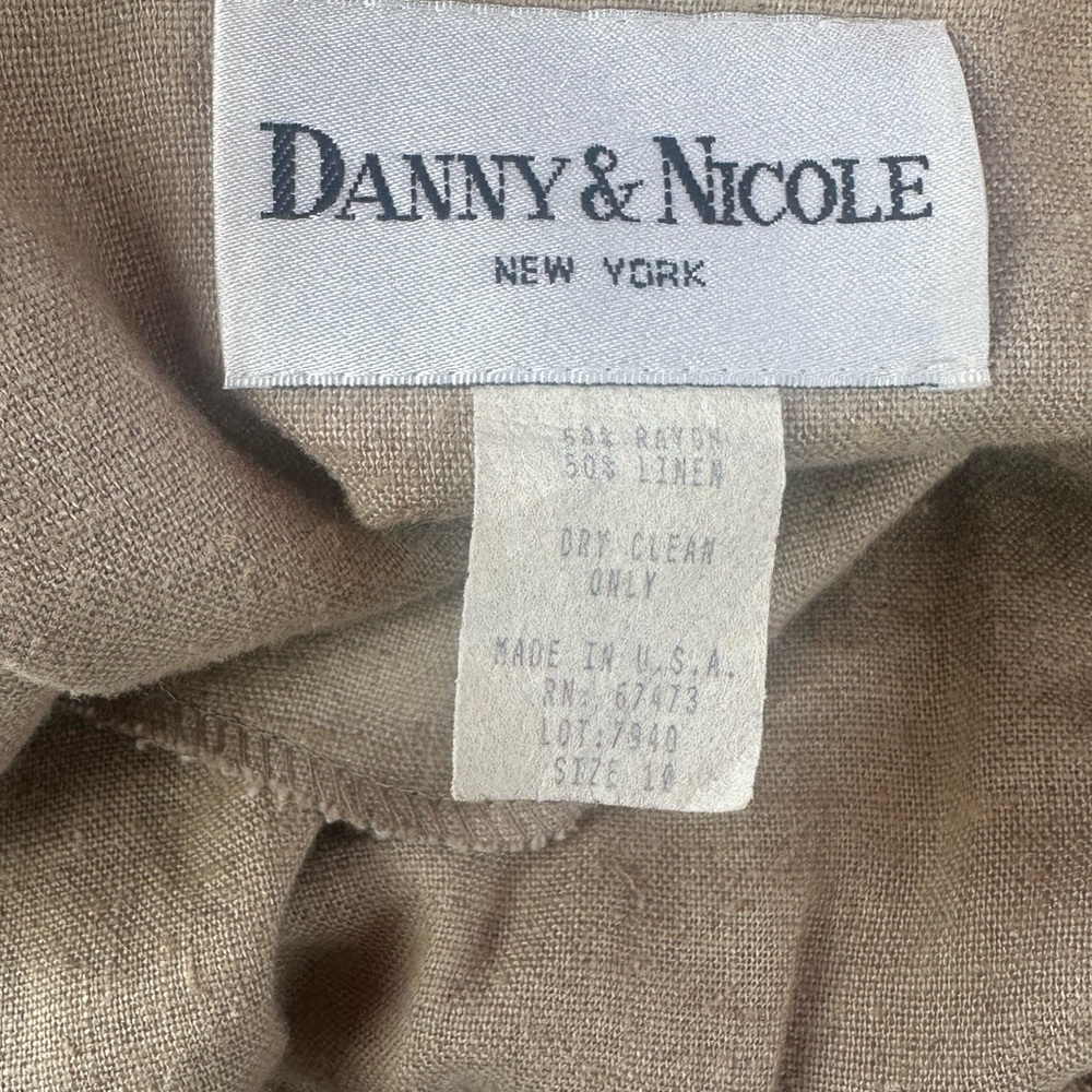 Danny & Nicole Khaki Dress with Black Details - Picture 14 of 14